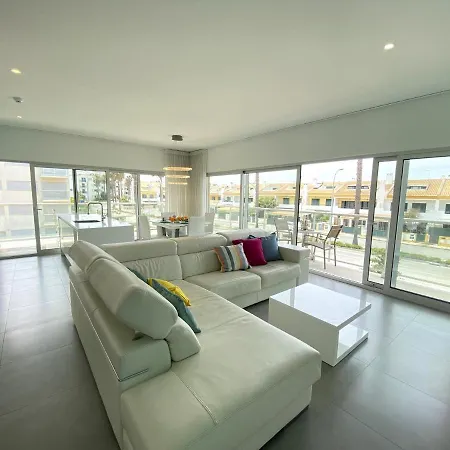 Panoramic View 2 With Pool By Homing Albufeira