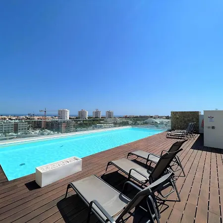公寓 Panoramic View 2 With Pool By Homing